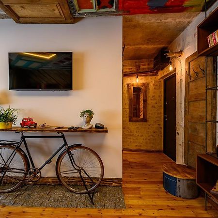Arthouse Narnia Apartment Liepaja Bagian luar foto